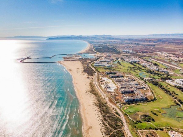 Tragitti: Hoceima - Nador - Saidia